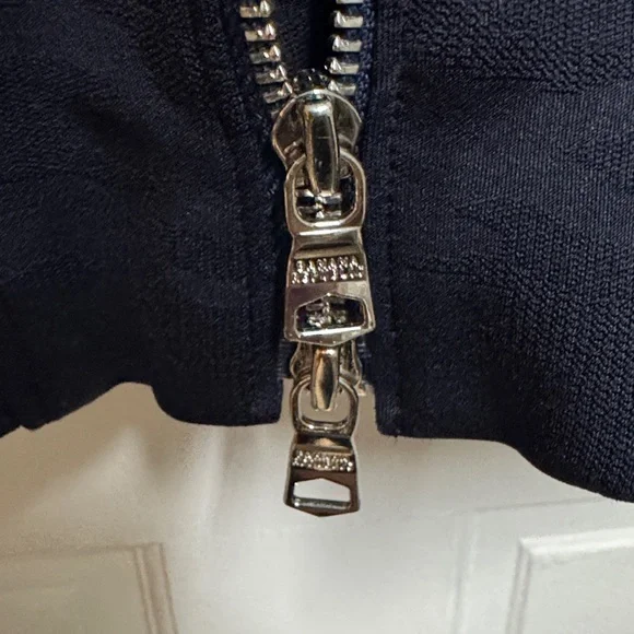 Banana Republic Men's Dark Zip-Up Hoodie Sweater - Picture 5 of 10